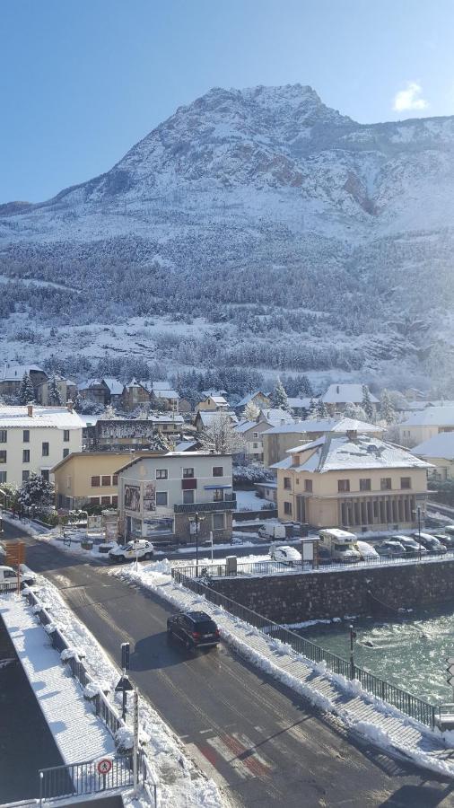 Hotel Restaurant Glaizette LʼArgentière-la-Bessée Buitenkant foto